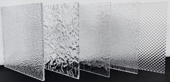 Lớp Acrylic đậm 3mm 5mm dày có sọc rõ ràng
