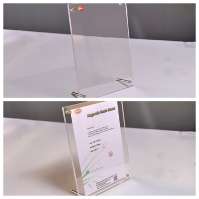 Hình ảnh Acrylic khung với Stand Acrylic thẻ cầm với chân vít